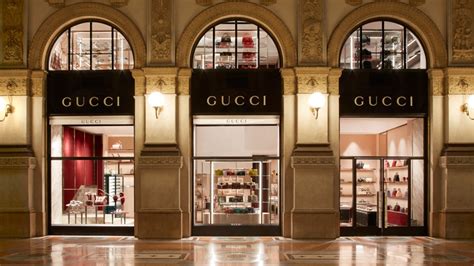 nearest gucci store to my location|negozi gucci in italia.